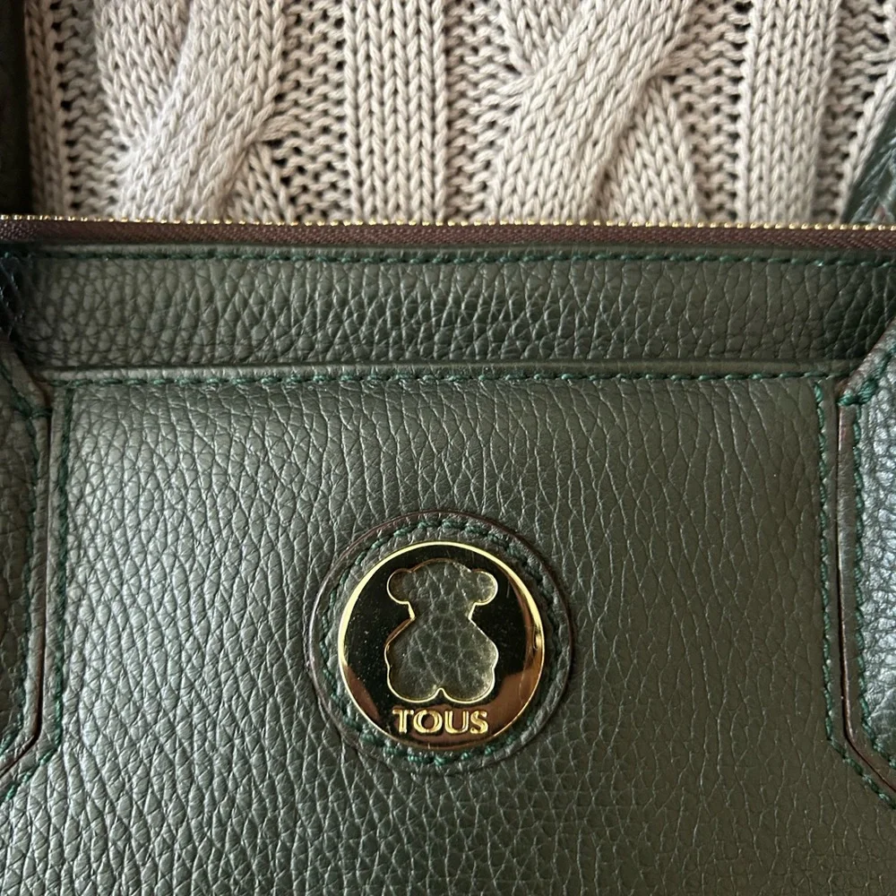 Tous Green Leather Tote with Gold Hardware - Picture 2 of 6
